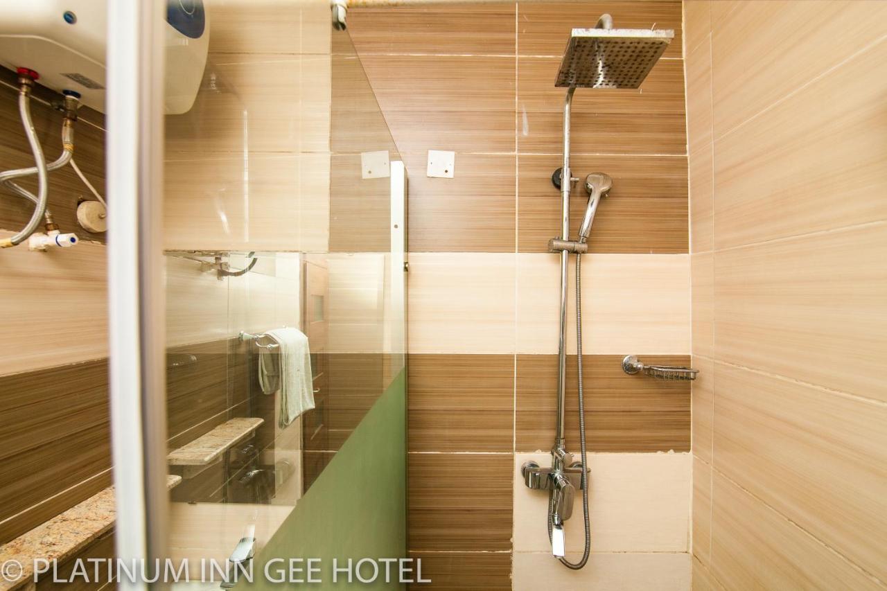 Platinum Inn Gee Hotel Suru Lere Екстер'єр фото