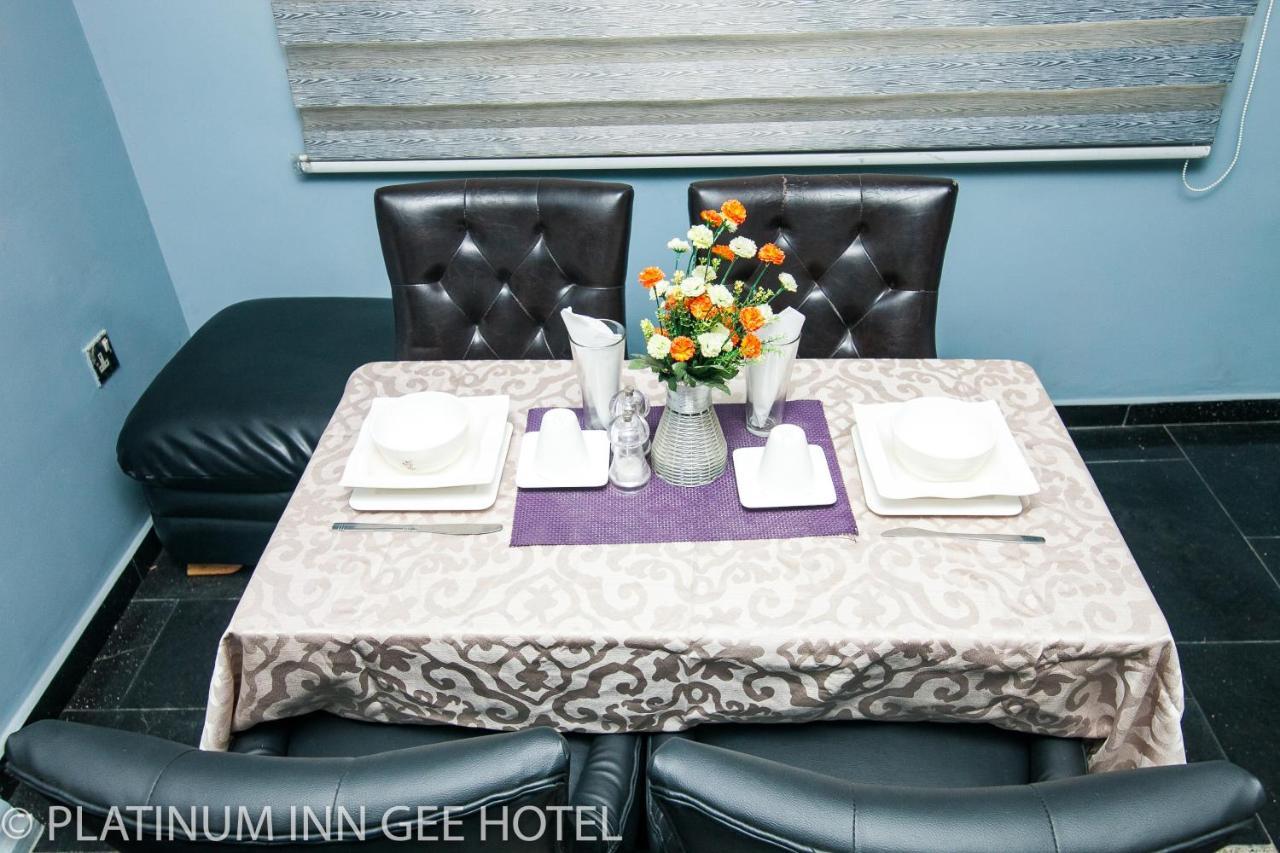 Platinum Inn Gee Hotel Suru Lere Екстер'єр фото