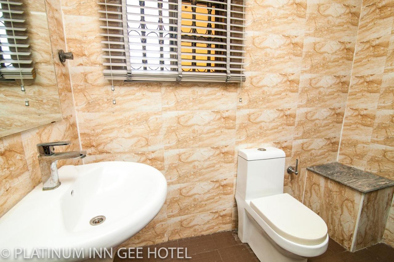 Platinum Inn Gee Hotel Suru Lere Екстер'єр фото