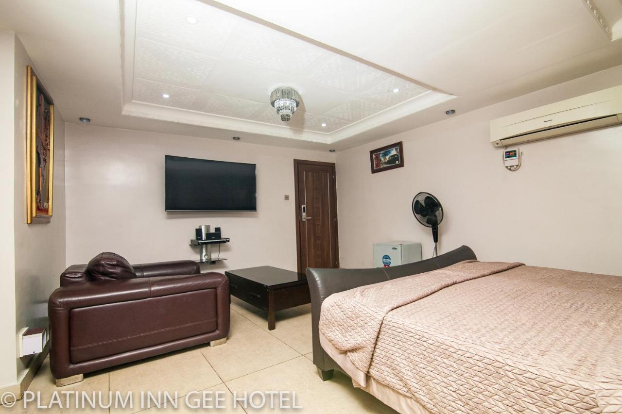Platinum Inn Gee Hotel Suru Lere Екстер'єр фото
